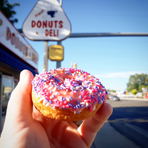 Donut Shop «Fresh Donut & Deli», reviews and photos, 2699 State St, South Salt Lake, UT 84115, USA