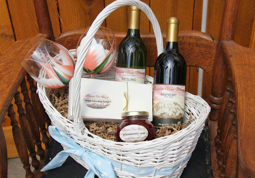 Winery «Rainier View Winery and Nursery», reviews and photos, 12314 264th St E, Graham, WA 98338, USA