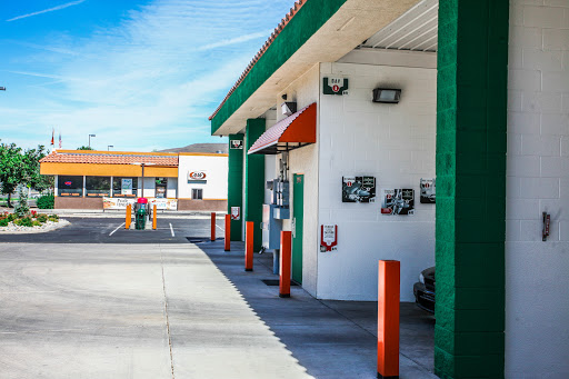 Green Tree Smog & Car Wash en Sparks