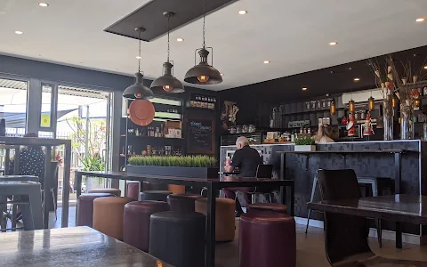 Fratelli Coffee Lounge image