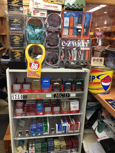 Tobacco Shop «Smoke Shop», reviews and photos, 317 Middle Country Rd, Selden, NY 11784, USA