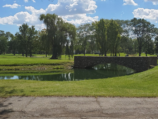 Country Club «Old Orchard Country Club», reviews and photos, 700 W Rand Rd, Mt Prospect, IL 60056, USA