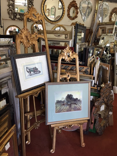 Kosnar's Picture Framing and Mirrors Shop