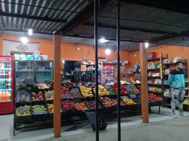 Mercado El Naranjo - Frutería