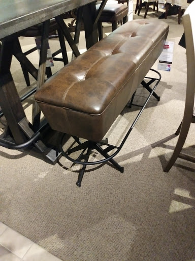 Furniture Store «Art Van Furniture - Livonia», reviews and photos, 29905 W Seven Mile Rd, Livonia, MI 48152, USA