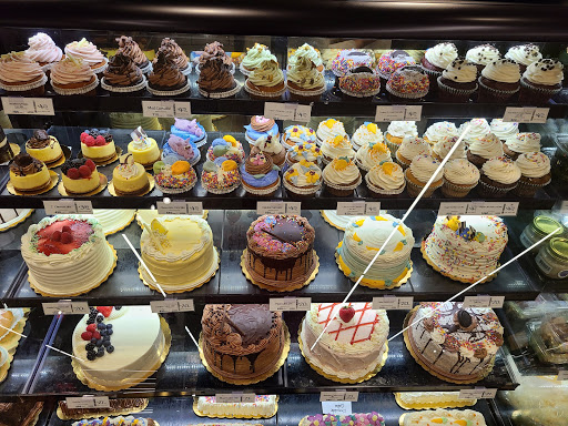 Grocery Store «Whole Foods Market», reviews and photos, 102 New Waverly Pl, Cary, NC 27518, USA