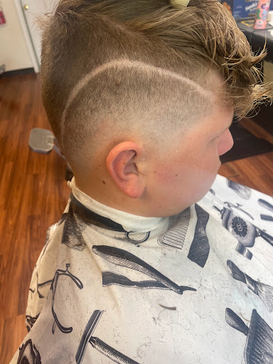 Barber Shop «Friendly Barber Shop», reviews and photos, 13207 Jones Rd, Houston, TX 77070, USA