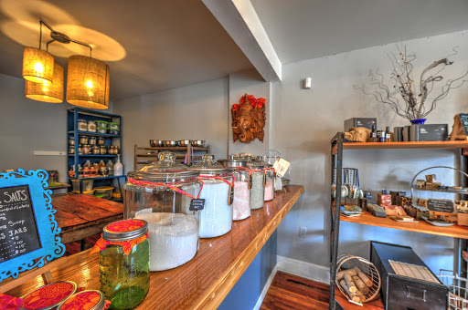 Massage Therapist «Sacred Waters Holistic Spa & Boutique», reviews and photos, 3319 W Cary St, Richmond, VA 23221, USA