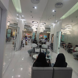 V Square Clinic เซ็นทรัล พระราม 2