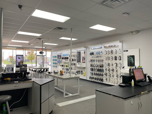 Cell Phone Store «GoWireless Verizon Authorized Retailer», reviews and photos, 14910 OH-58 #9, Oberlin, OH 44074, USA