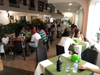 La Pizzetta Florio - A lado Banco de la Republica, centro comercial, Av. Colón, San Andrés, San Andrés y Providencia, Colombia