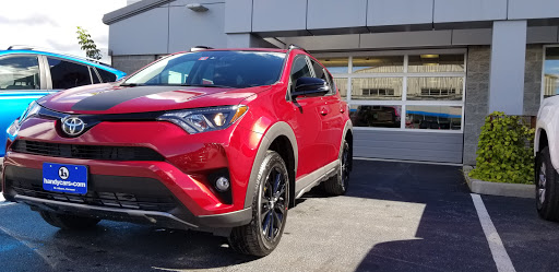 Toyota Dealer «Handy Toyota», reviews and photos