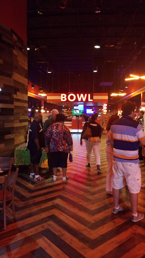 Bowling Alley «Brunswick Zone XL St. Peters», reviews and photos, 8070 Veterans Memorial Pkwy, St Peters, MO 63376, USA