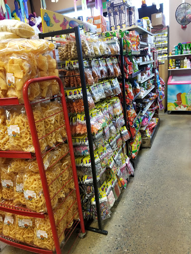 Grocery Store «Tienda Los Vecinos», reviews and photos, 15423 154th Ave SE # 104, Kent, WA 98042, USA