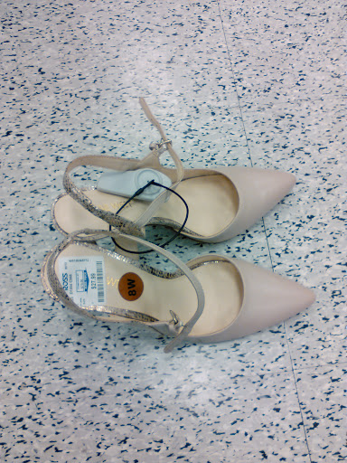 Clothing Store «Ross Dress for Less», reviews and photos, 118 Pavilion Pkwy, Fayetteville, GA 30214, USA