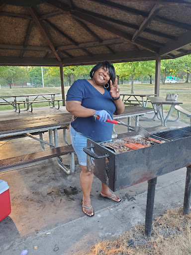 Park «Salter Memorial Park», reviews and photos, 19430 Harper Ave, Harper Woods, MI 48225, USA