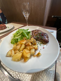 Plats et boissons du Restaurant de spécialités à base de poisson-pêcheur L'Odyssée à Le Palais - n°1