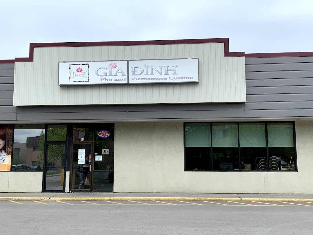 Gia Dinh Pho and Vietnamese Cuisine
