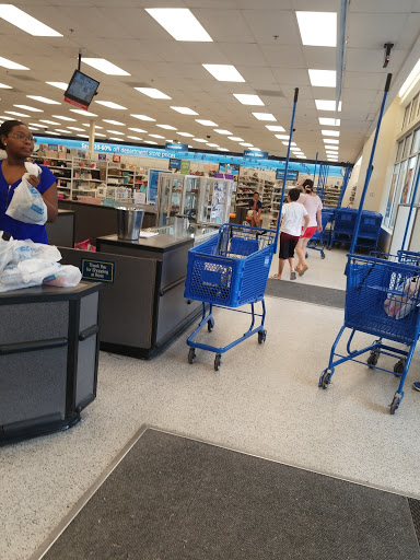 Clothing Store «Ross Dress for Less», reviews and photos, 2365 S Hwy 27, Clermont, FL 34711, USA