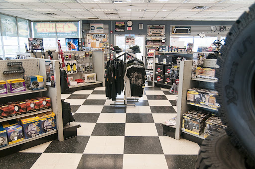 Truck Accessories Store «4 Wheel Parts Performance Center - Indianapolis», reviews and photos, 9470 E Washington St, Indianapolis, IN 46229, USA