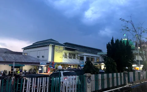 Rumah Sakit Islam Ibnu Sina Bukittinggi image