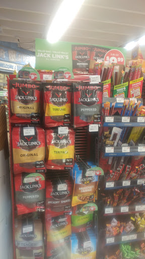 Convenience Store «Circle K», reviews and photos, 540 Goddard Rd, Wyandotte, MI 48192, USA