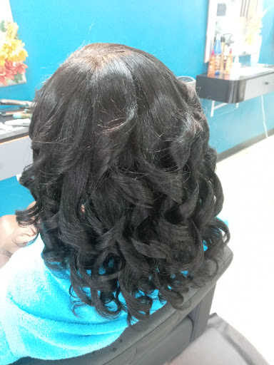 Beauty Salon «Bonita Dominican Style Beauty Salon», reviews and photos, 2420 Candler Rd, Decatur, GA 30032, USA