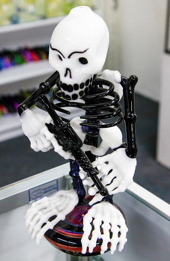 Vaporizer Store «Burn Smoke Shop», reviews and photos, 1025 Pacific Blvd SE, Albany, OR 97321, USA