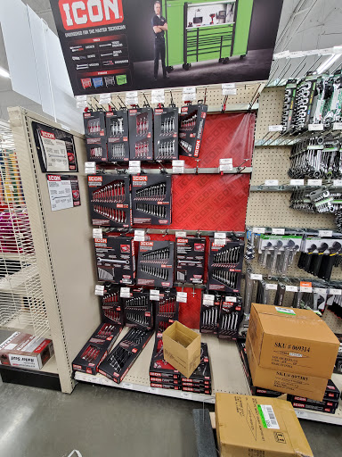 Hardware Store «Harbor Freight Tools», reviews and photos, 1291 N Hacienda Blvd, La Puente, CA 91744, USA