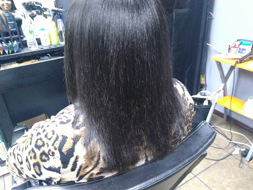 Hair Salon «JazAli Hair Salon», reviews and photos, 4301 18th Ave, Brooklyn, NY 11218, USA