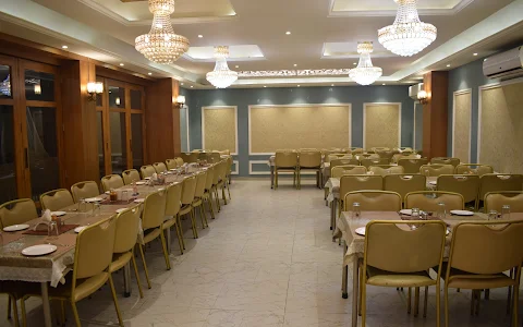 Hotel Royal Palace - Restaurant image