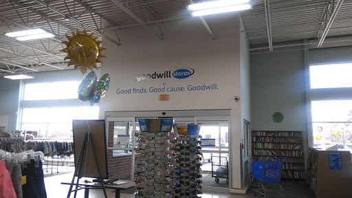 Thrift Store «Goodwill Store», reviews and photos, 2700 Kraft Ave SE, Grand Rapids, MI 49546, USA