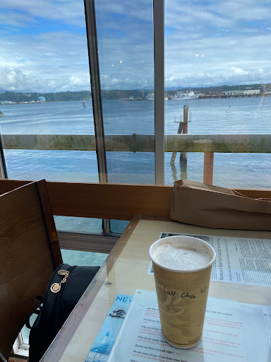 Coffee Shop «Bayscapes Gallery & Coffee house», reviews and photos, 333 SW Bay Blvd, Newport, OR 97365, USA