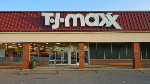 T.J. Maxx, 951 W Pleasant Valley Rd, Parma, OH 44134, USA, 
