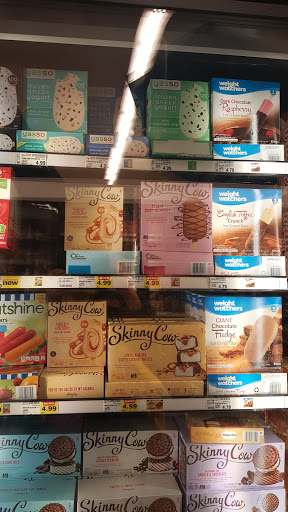 Grocery Store «Food 4 Less», reviews and photos, 2090 S Garey Ave, Pomona, CA 91766, USA