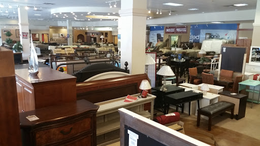 Bedroom Furniture Store «Furniture & Mattress World», reviews and photos, 4020 E Thomas Rd, Phoenix, AZ 85018, USA