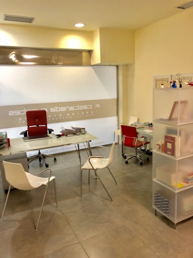 Dr. Florencio Castañeda Fuentes, Otorrino