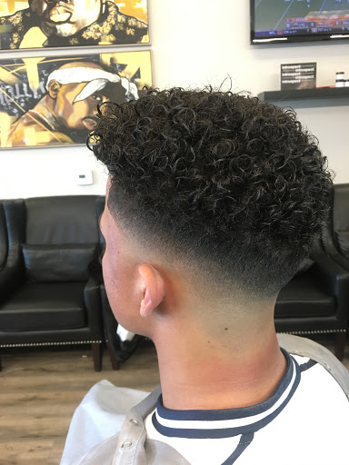 Barber Shop «Against The Grain Barber Shop», reviews and photos, 1932 N Lakewood Blvd, Long Beach, CA 90815, USA