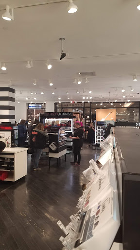 Cosmetics Store «SEPHORA», reviews and photos, 26300 Cedar Rd #1110, Beachwood, OH 44122, USA
