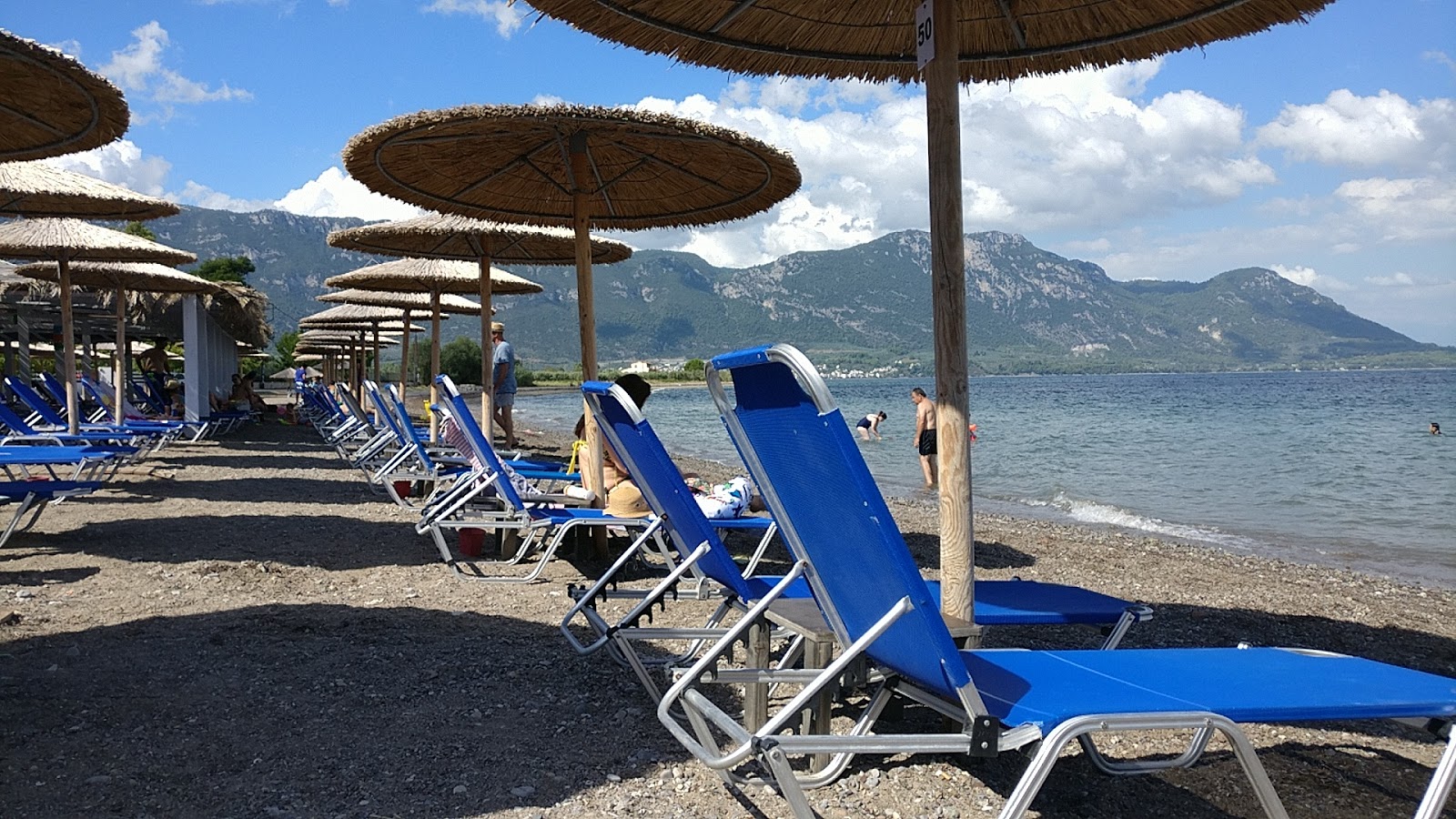 Foto von Kalamos beach annehmlichkeitenbereich