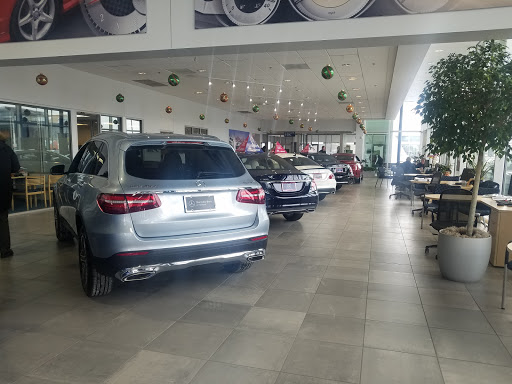 Mercedes Benz Dealer «Mercedes-Benz of Westmont», reviews and photos, 200 E Ogden Ave, Westmont, IL 60559, USA