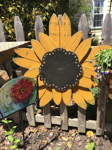 Gift Shop «Heart Felt Designs Country Shop», reviews and photos, 24 S Railroad Ave, Pedricktown, NJ 08067, USA