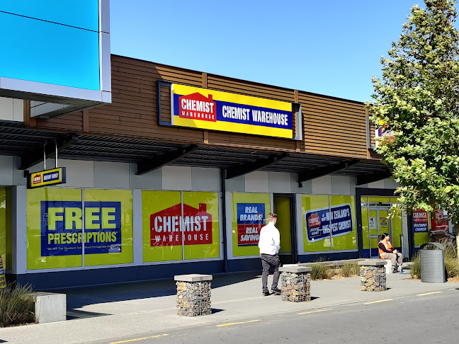 Chemist Warehouse Auckland Airport Shopping Centre - Auckland