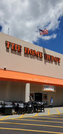 Home Improvement Store «The Home Depot», reviews and photos, 6400 Peachtree Dunwoody Rd, Sandy Springs, GA 30328, USA