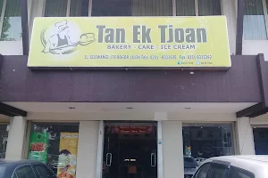 Tan Ek Tjoan Bakery image