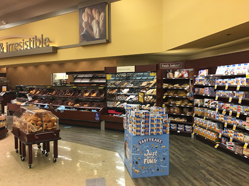 Grocery Store «Safeway», reviews and photos, 5821 Crossroads Cir, Falls Church, VA 22041, USA