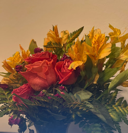 Florist «Arizona Flower Shop», reviews and photos, 1812 E McDowell Rd, Phoenix, AZ 85006, USA