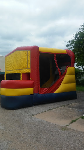 Party Store «Eventos Magicos And Piñatas», reviews and photos, 514 N Main St, Duncanville, TX 75116, USA