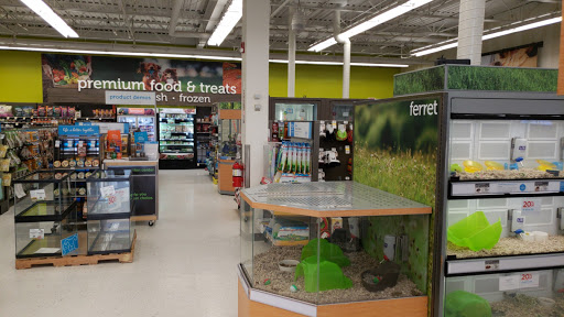 Pet Supply Store «Petco Animal Supplies», reviews and photos, 825 Hartford Turnpike, Waterford, CT 06385, USA