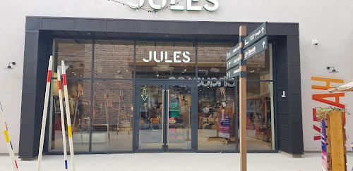 Magasin de vêtements pour hommes Jules Arles Arles